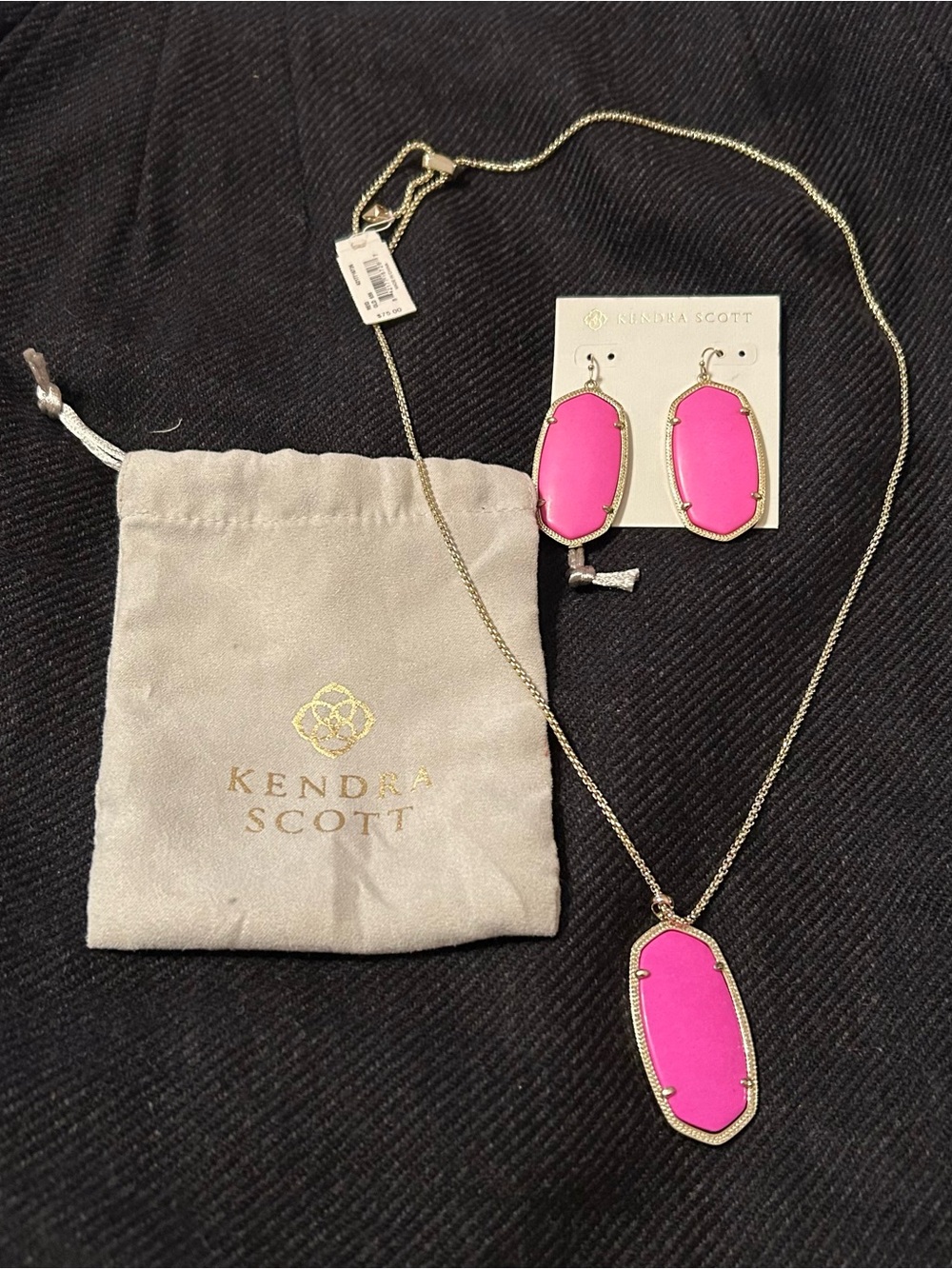 Kendra Scott Hot Pink Elaina Pendant Necklace & Elle Drop Earrings Set